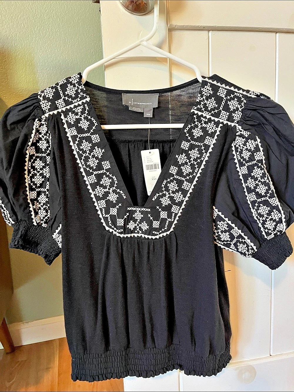Anthropologie Embroidered Blouse in Black & White Size XXS NWT